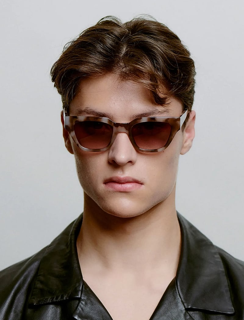 A.Kjærbede - Kaws - d-shaped - cookie dough - 2