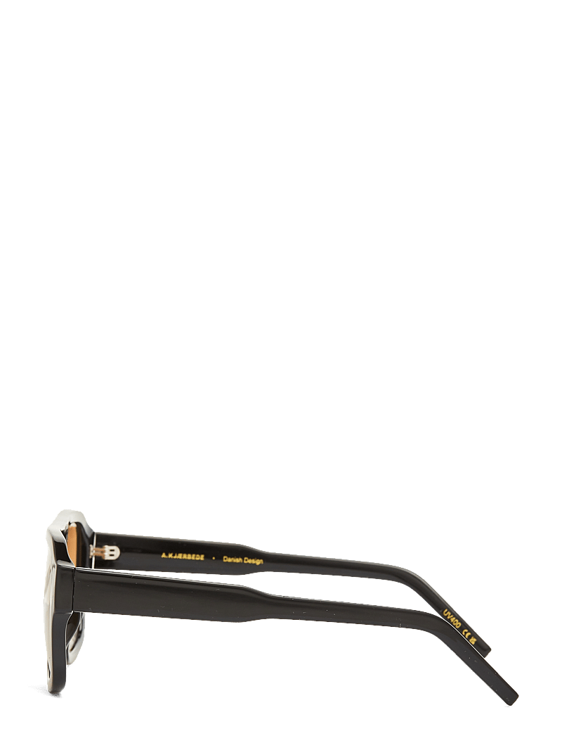 A.Kjærbede - Kaya - pilot - black - 3