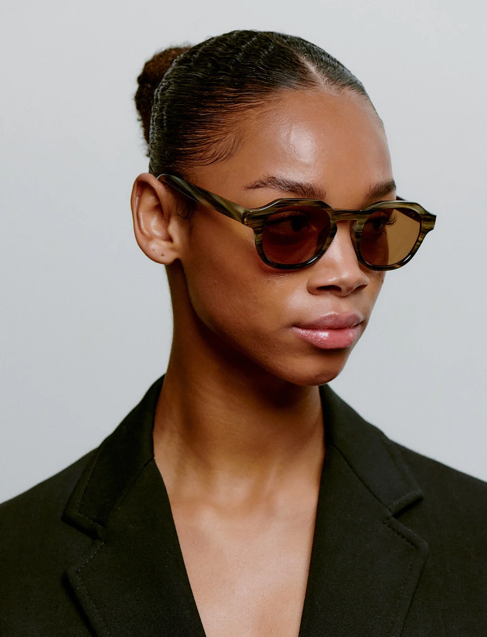 A.Kjærbede - Zan - runde solbriller - striped horn - 5