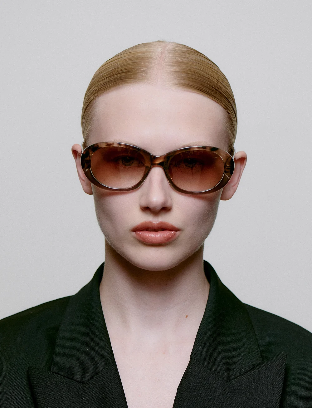 A.Kjærbede - Anma - runde solbriller - demi tortoise - 0