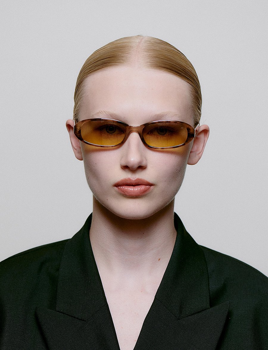 A.Kjærbede - Macy - round frame - coquina - 5