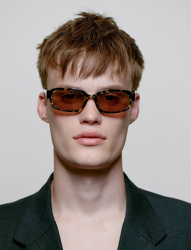 A.Kjærbede - Will - eckige form - black / yellow tortoise - 2