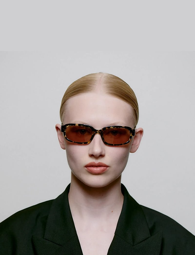 A.Kjærbede - Will - eckige form - black / yellow tortoise - 3