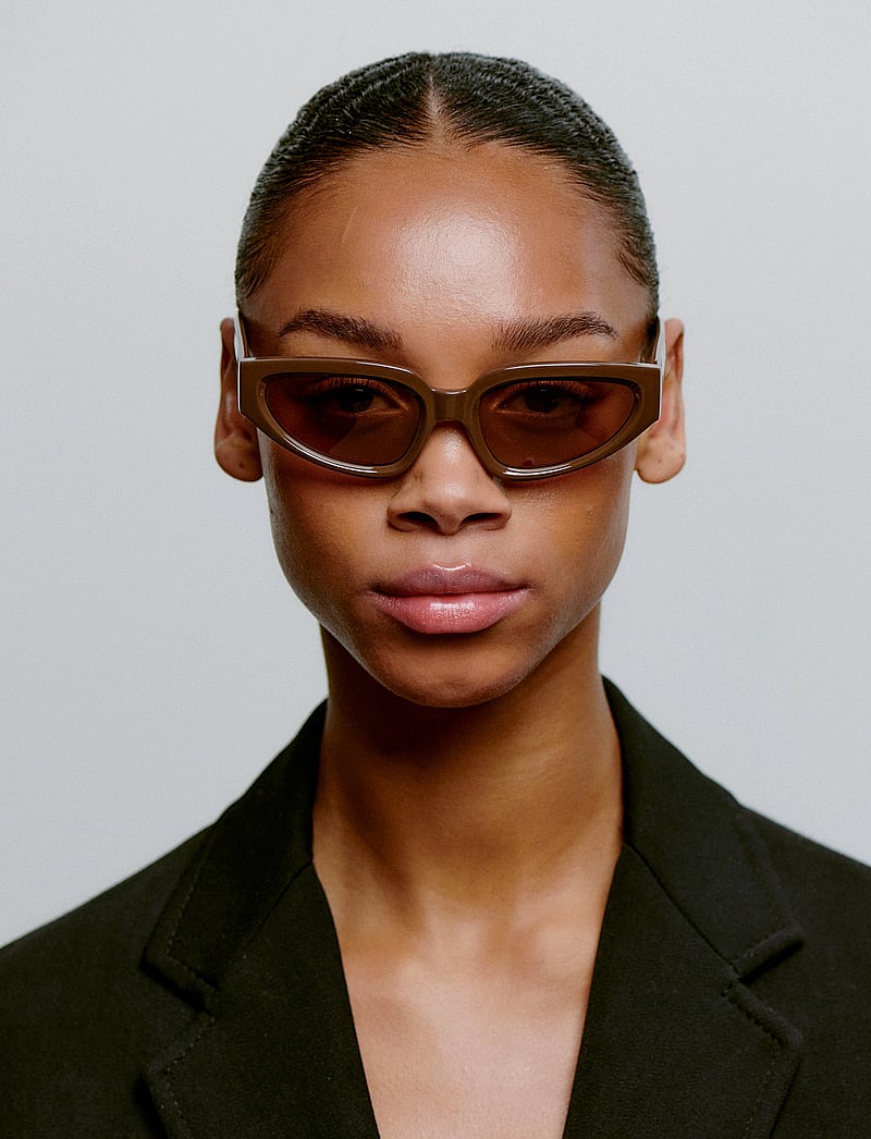 A.Kjærbede - Ella - d-form - chocolate - 4