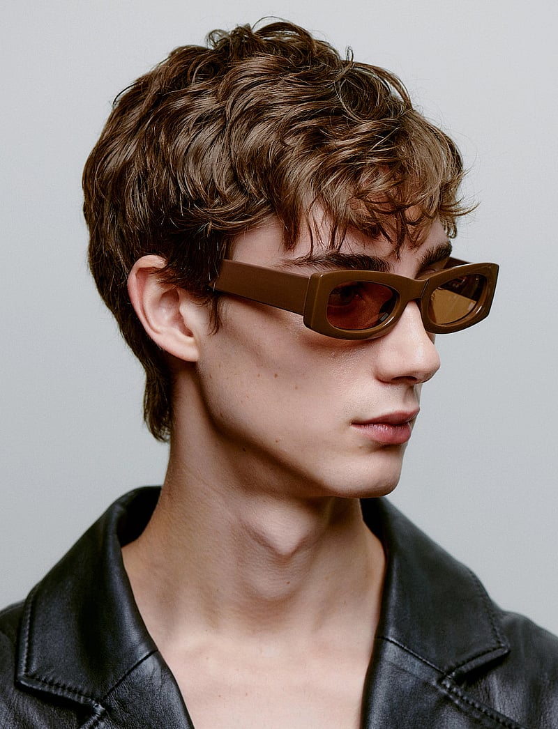 A.Kjærbede - Frida - firkantede solbriller - chocolate - 5