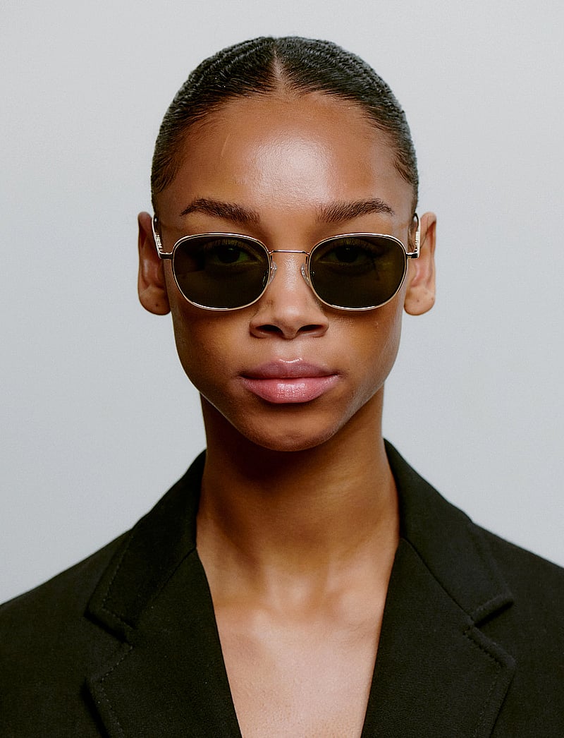 A.Kjærbede - Hello - kandilise raamiga - gold - 3