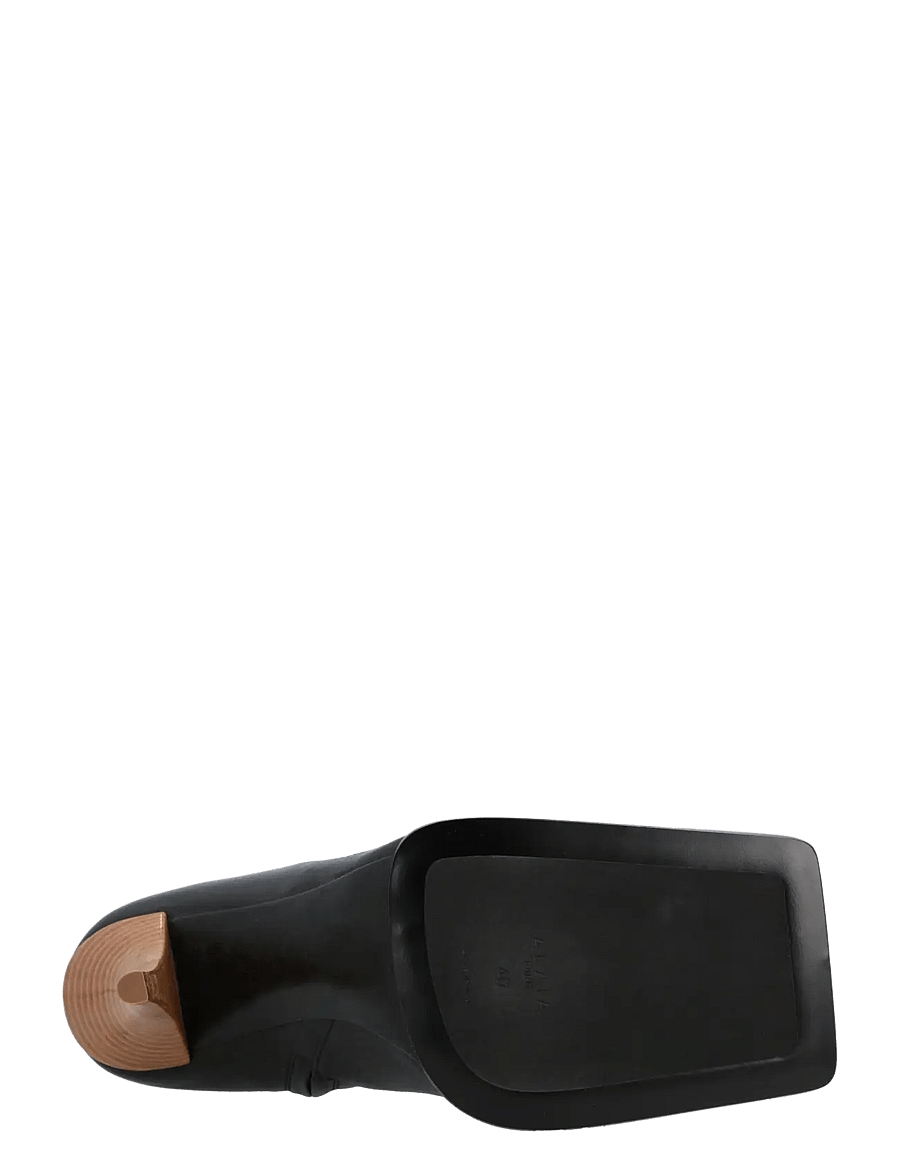 Alaia - Soft Square 90 ankle boots - støvletter - black - 2
