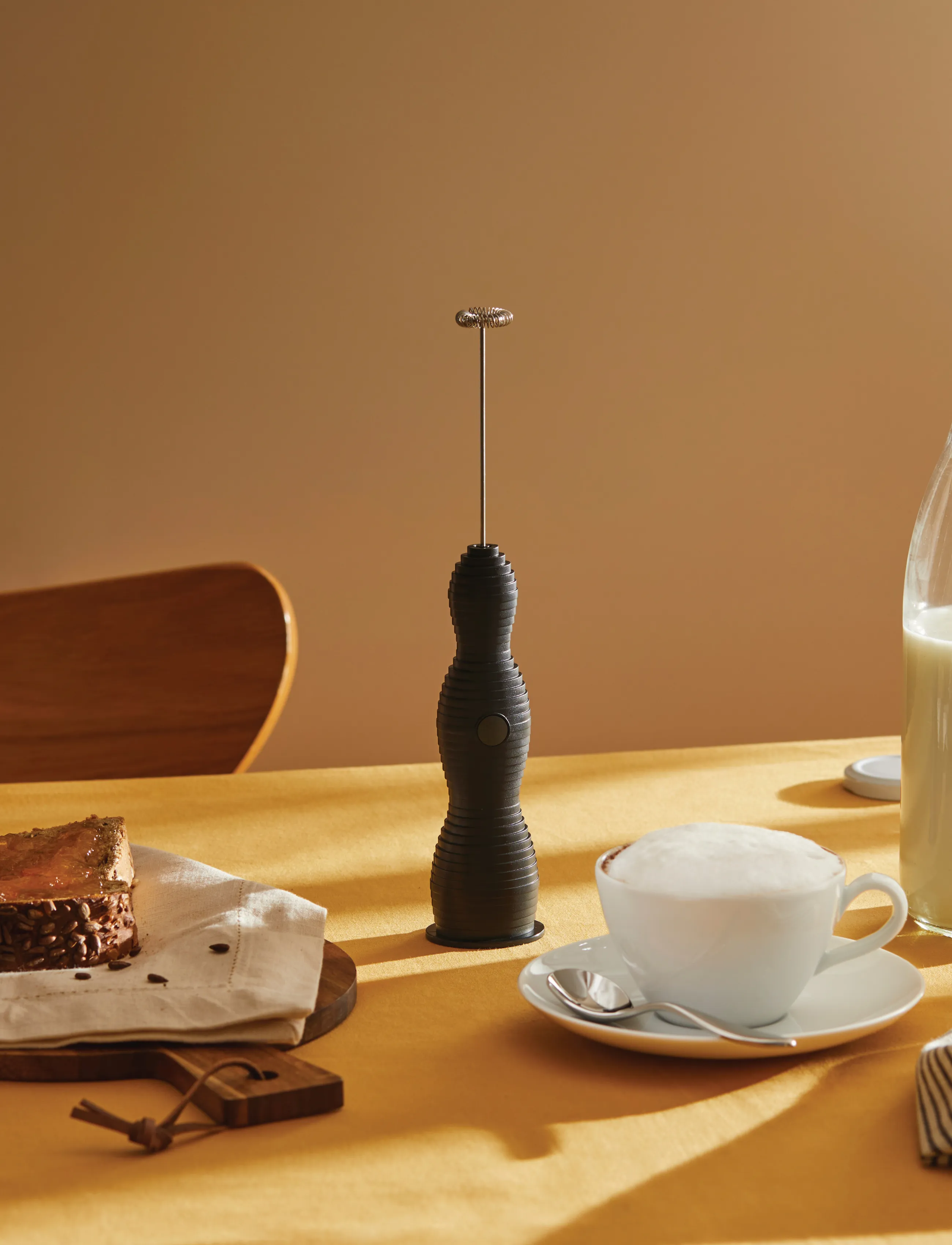 Alessi Milk Frother In Thermoplastic, Black Whisk Steel And Rechargeable Battery, H:27.5 cm, Tea & Coffee Accessories, Schwarz - Frothers, Homeware
