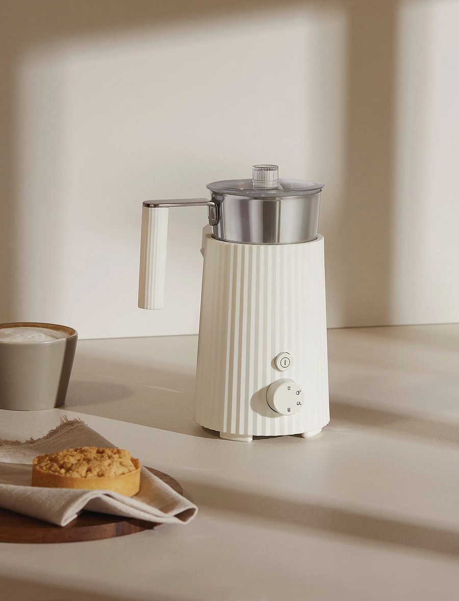 Alessi - Multifunctional induction milk frother in thermoplastic, white Jug in 18/10 Eu plug 600 W - milchschäumer - white - 0