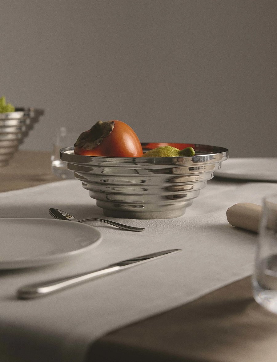 Alessi - Round basket i 18/10 mirror-polished stainless steel - puuviljakausid - steel - 0