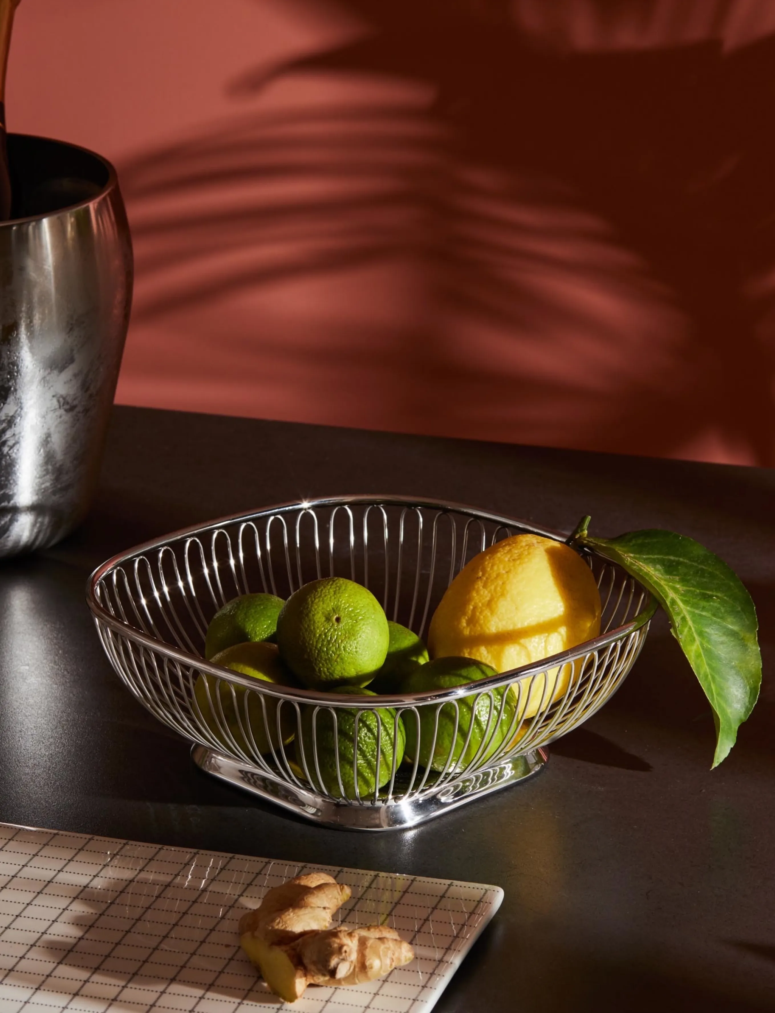 Alessi Square Wire Basket In 18/10 Stainless Steel, W23 cm, Silver, Skåle Og Serveringsfade > Frugtskåle, Unisex