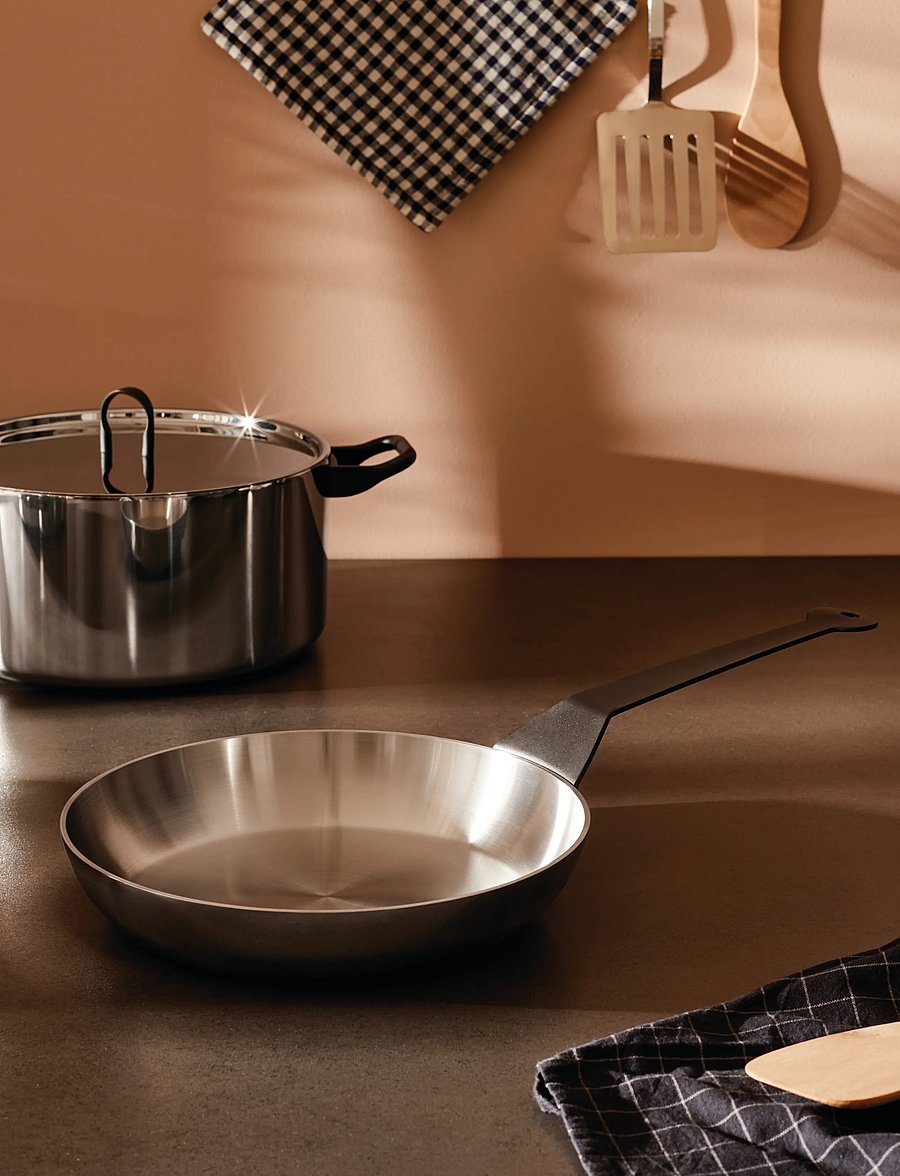 Alessi - Frying pan in multi-layer material (AISI 430, aluminum, 18/10 stainless steel) induction - bratpfannen - steel - 0