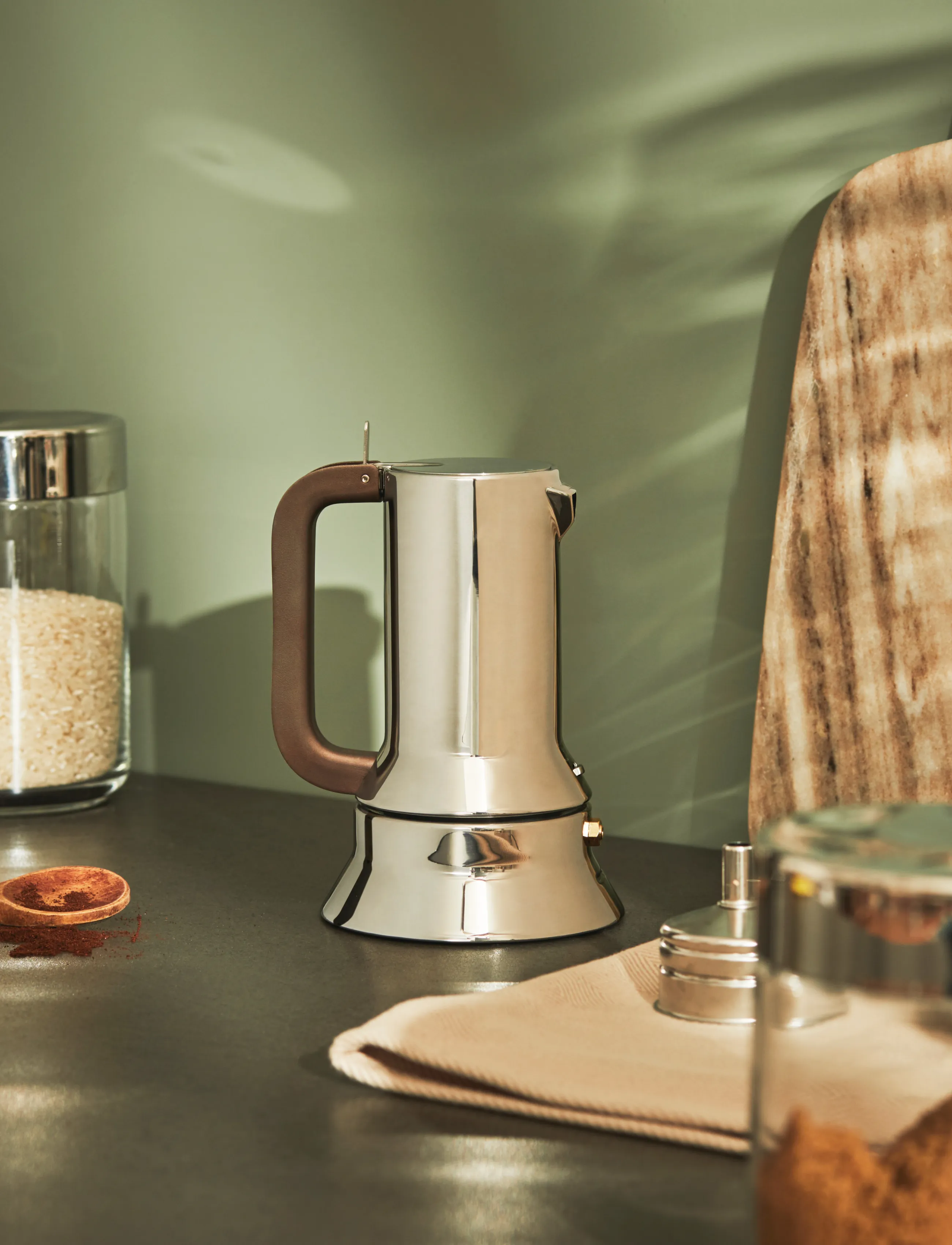 Alessi Espresso Maker In 18/10 Magnetic Steel Bottom Suitable For Induction Cooking 3 Cup, 3 CUPS, Silver, Kaffemaskiner > Mokkakander, Unisex