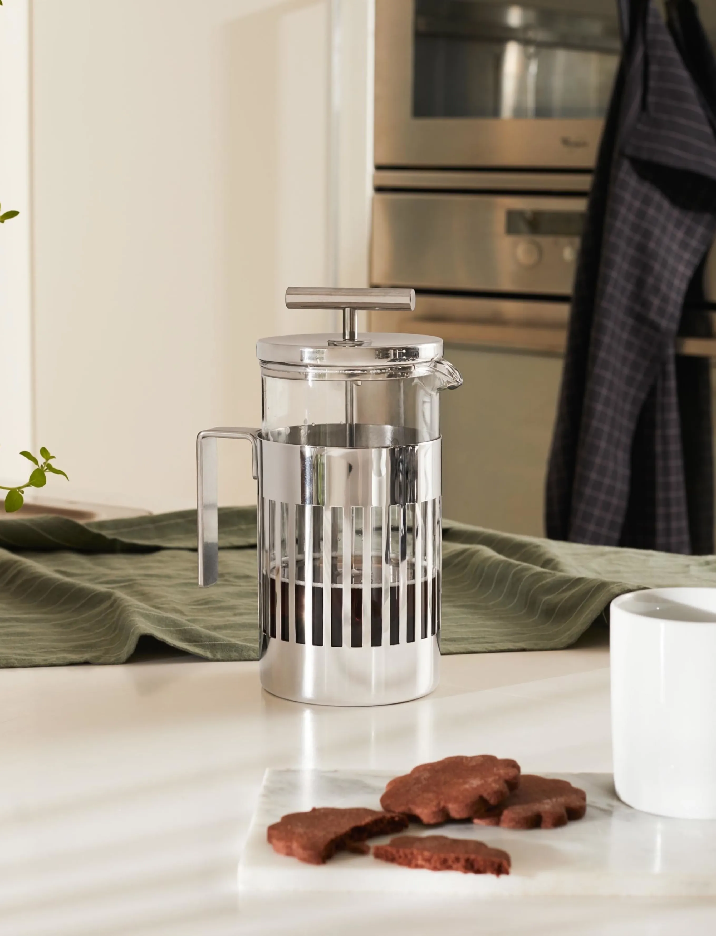 Alessi French Press In 18/10 Mirror-Polished Stainless Steel And Heat-Resistant Glass 3 Cups, 3 CUPS, Silver, Kaffemaskiner > Kaffepresse, Unisex