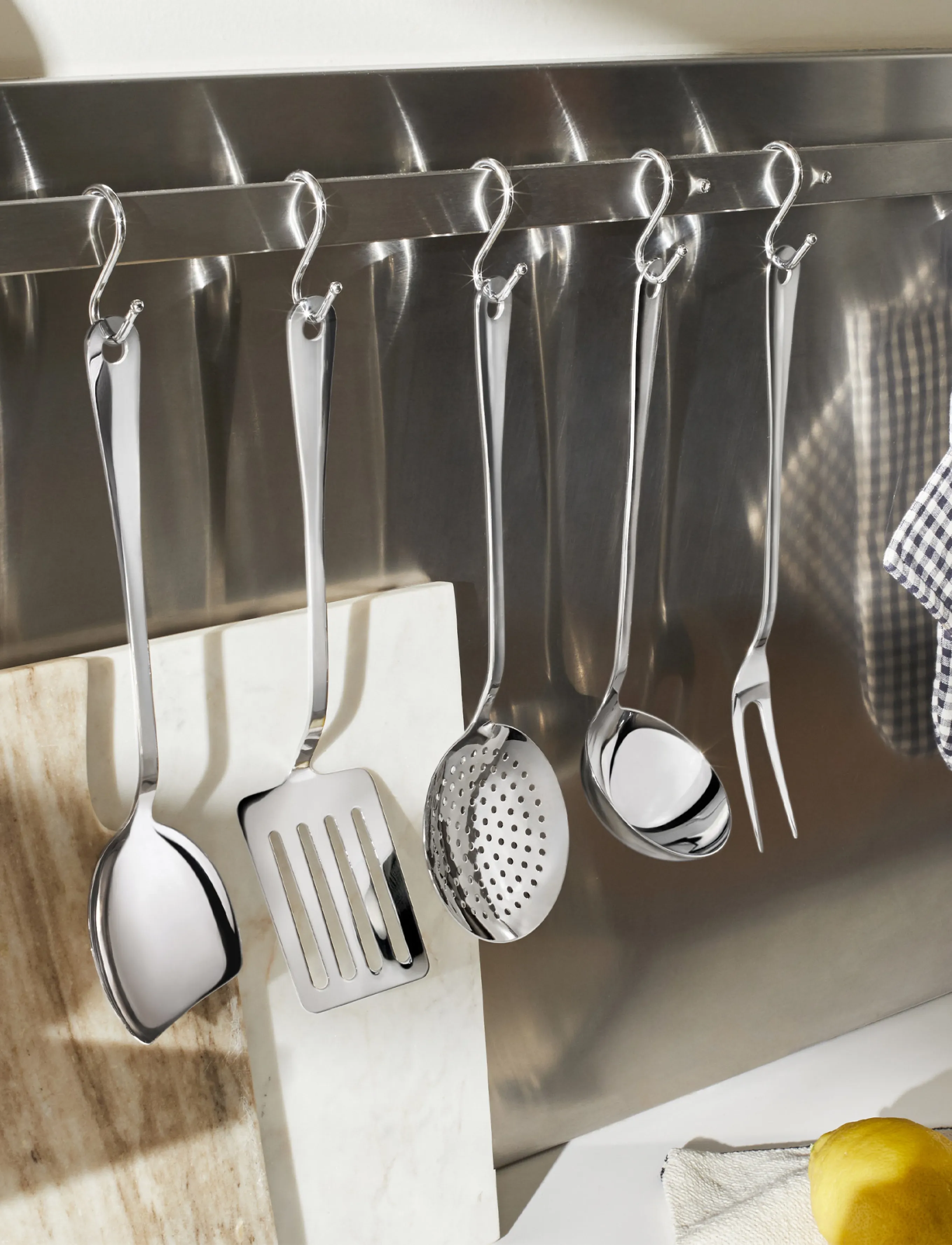 Alessi Kitchen Cutlery Set: Ladle, Spatula, Slotted Spoon, Fork, Spoon In 18/10 Stainless Steel, One Size, Silver, Køkkenredskaber > Skeer Og Øser, Un