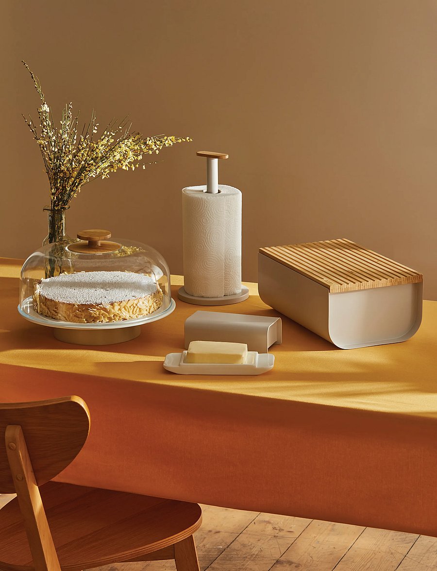 Alessi - Kitchen paper holder in steel colored with epoxy coating, Warm gray Knob in bamboo wood - küchenrollenhalter - warm grey - 4