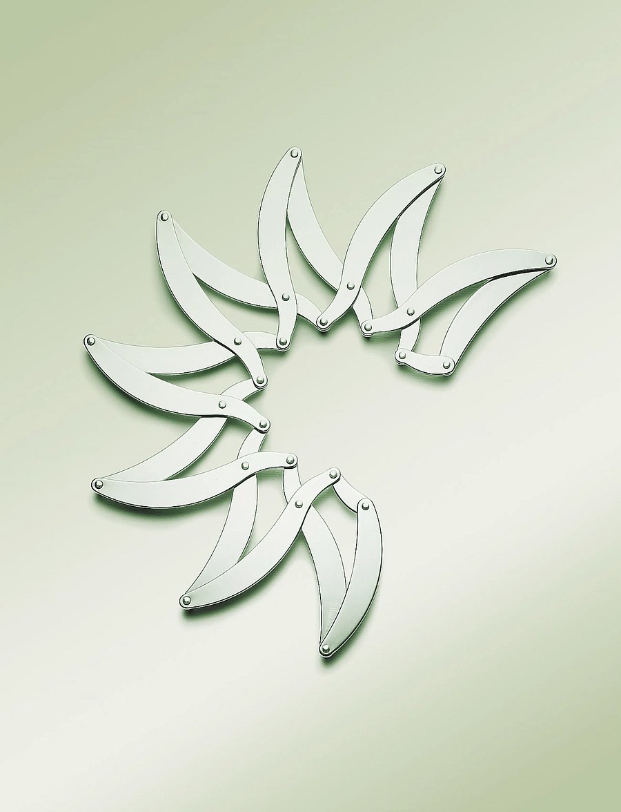 Alessi - Pull-out trivet in 18/10 polished stainless steel - kuumaalused - steel - 3
