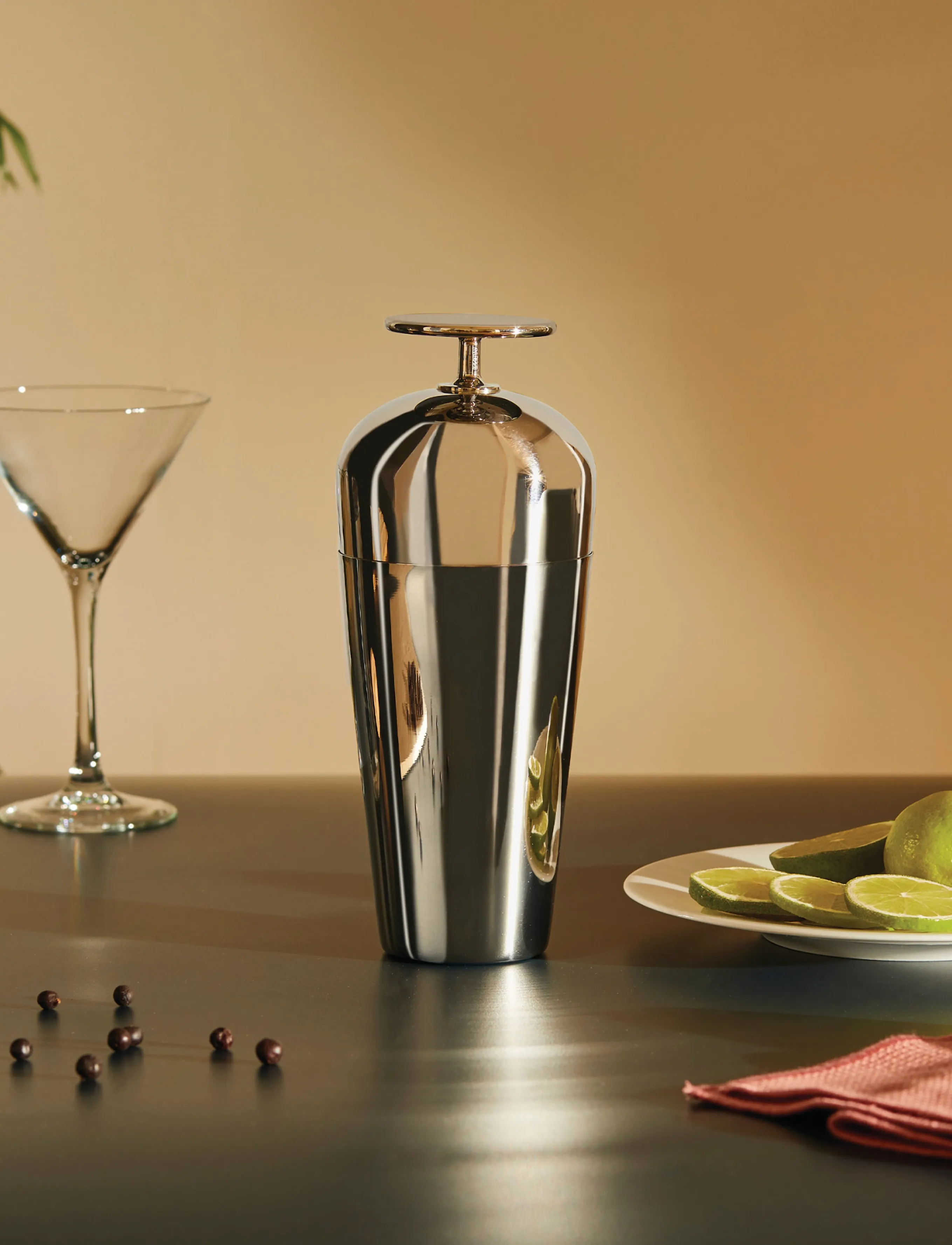 Alessi - “Parisienne” cocktail shaker in 18/10 stainless steel - shakers et ustensiles à cocktails - steel - 3