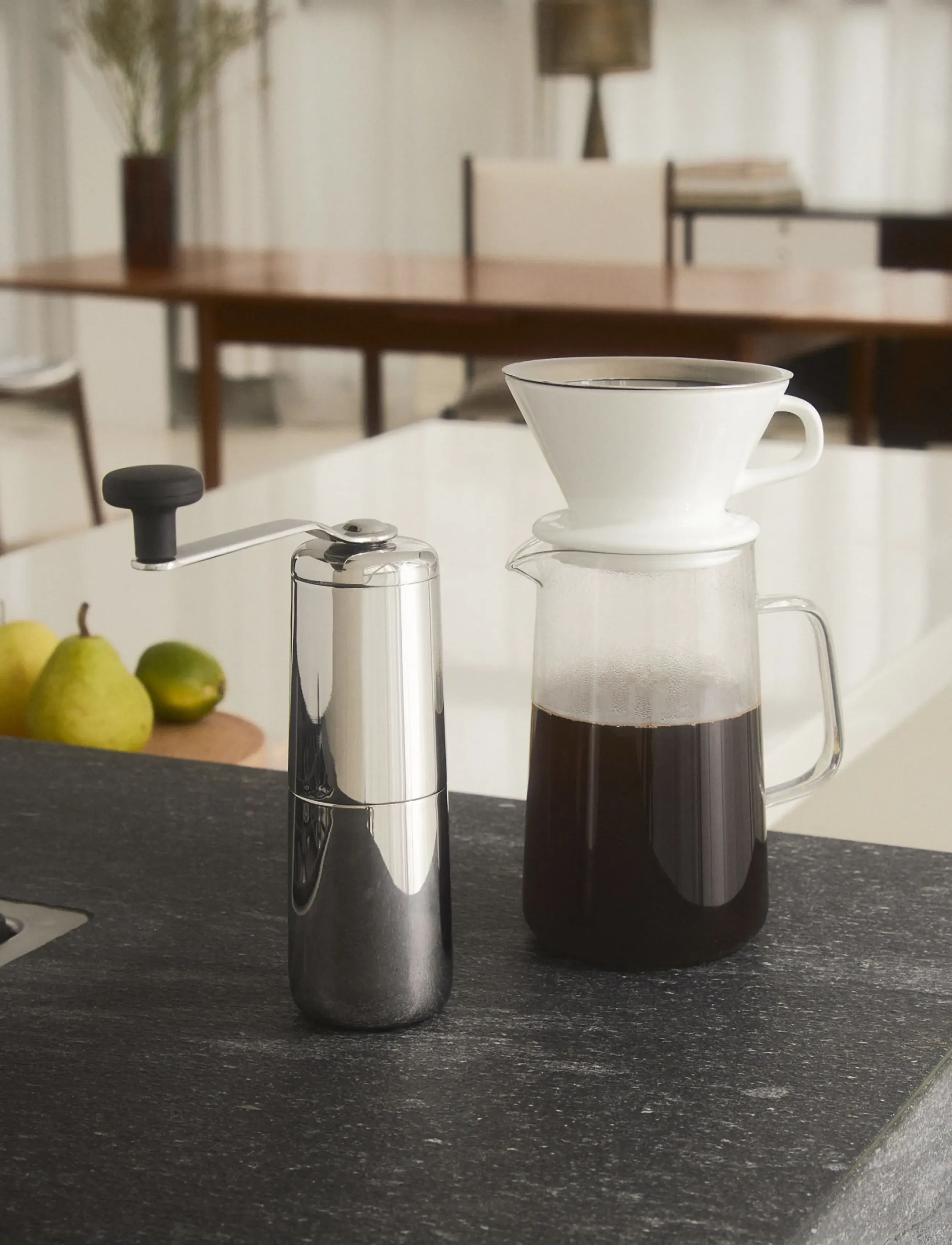 Alessi Set Slow Coffee Of Jug In Heat-Resistant Glass, Filter Holder Porcelain And Mesh 18/10, One Size, Makers, Weiß - Brewers & Pour-overs, Homeware
