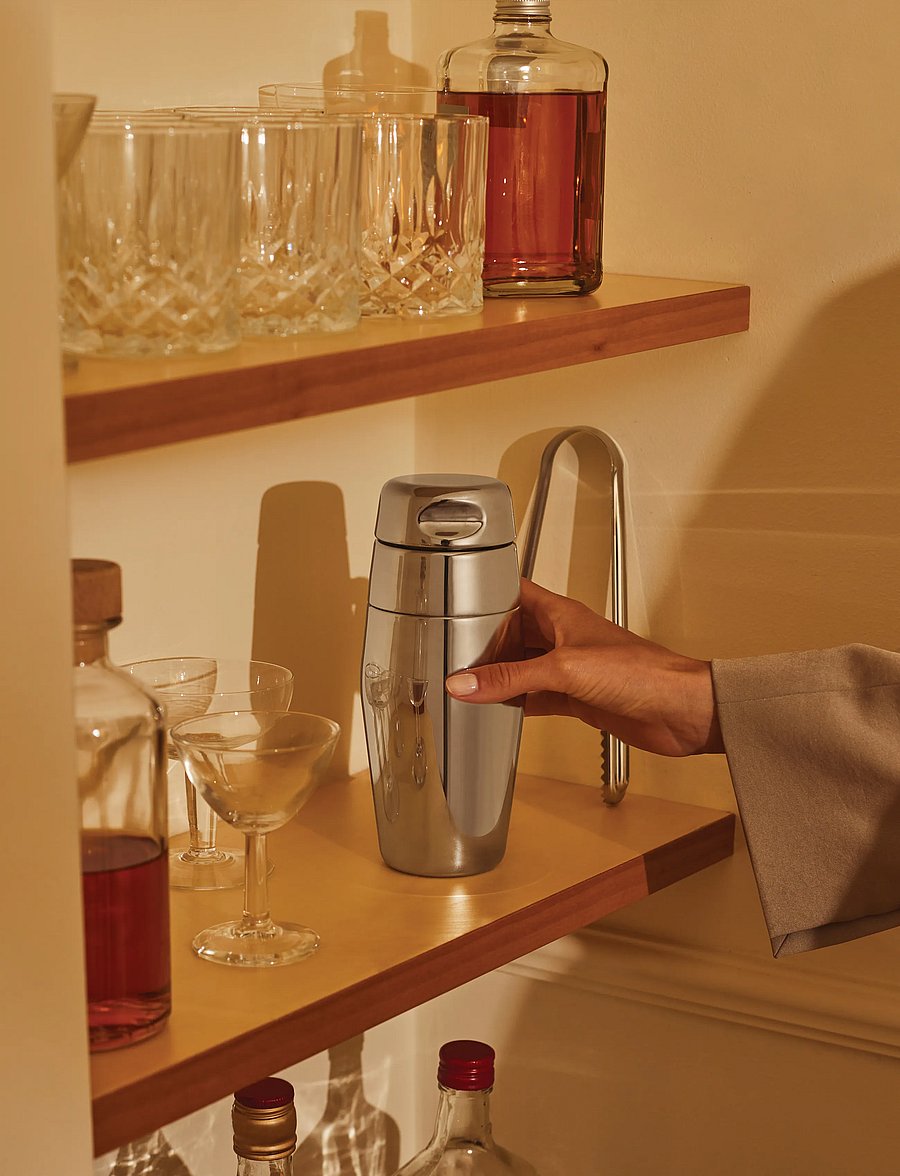 Alessi - Cocktail shaker in 18/10 stainless steel, mirror-polished - Šeikerid ja kokteilivahendid - steel - 3
