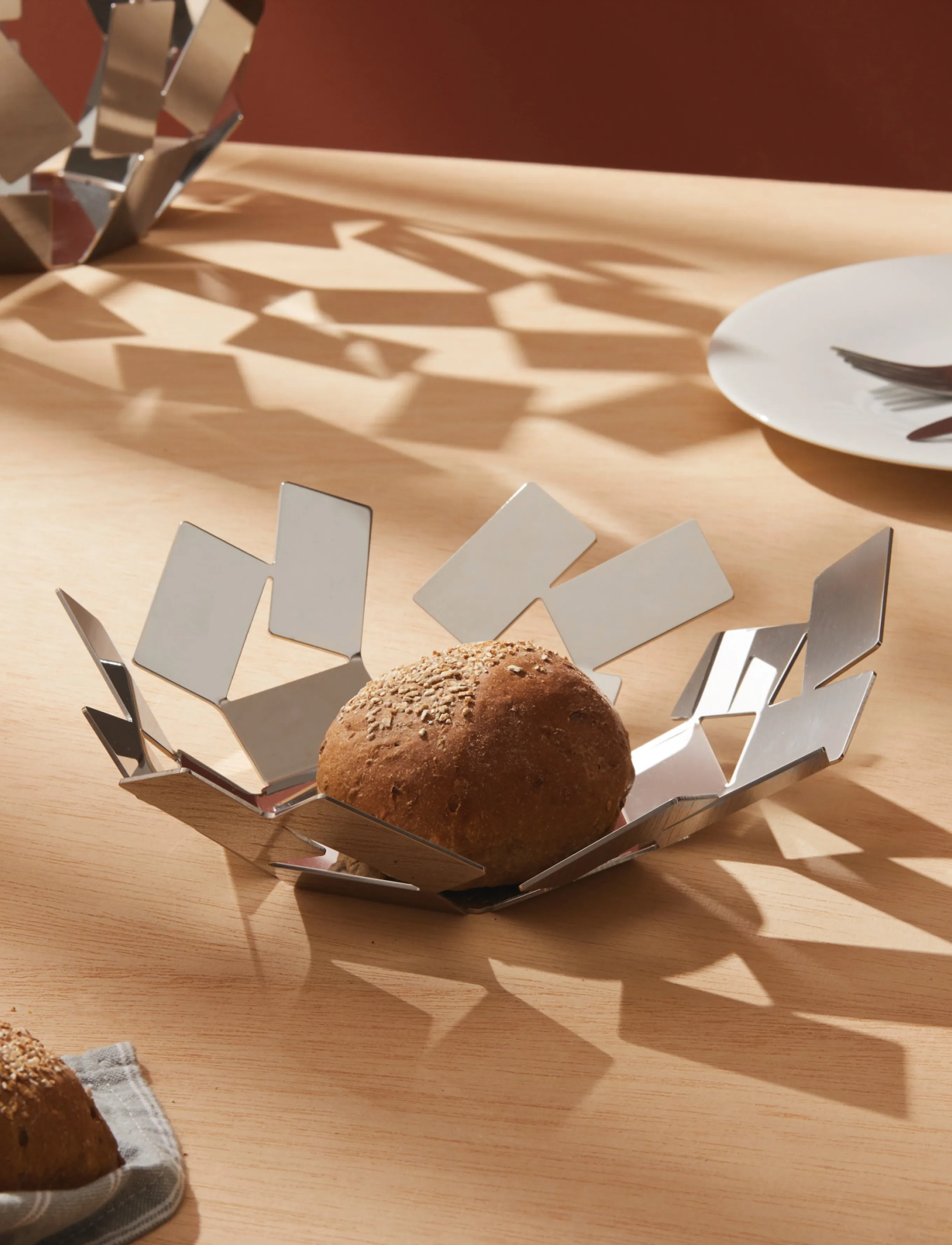 Alessi Basket In 18/10 Stainless Steel, W:23.5 cm, Kitchen Storage, Silber - Bread Bins & Baskets, Homeware