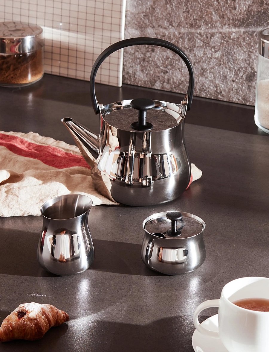 Alessi - Kettle/teapot in 18/10 stainless steel, mirror-polished Handle/knob in thermoplastic induction - teekannen - steel - 4