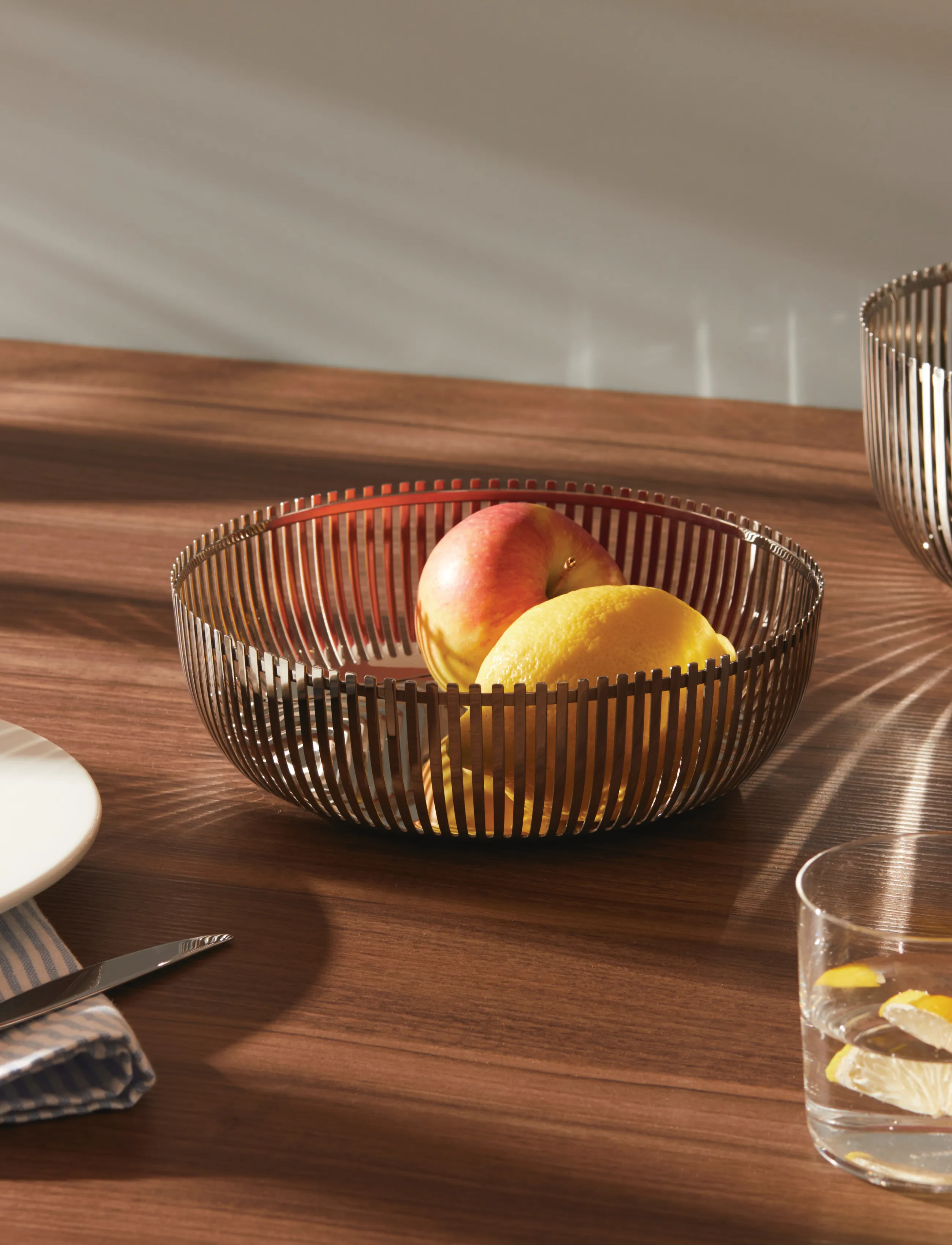 Alessi Alessi Basket In 18/10 Stainless Steel, D23 cm, Silver, Skåle Og Serveringsfade > Frugtskåle, Unisex