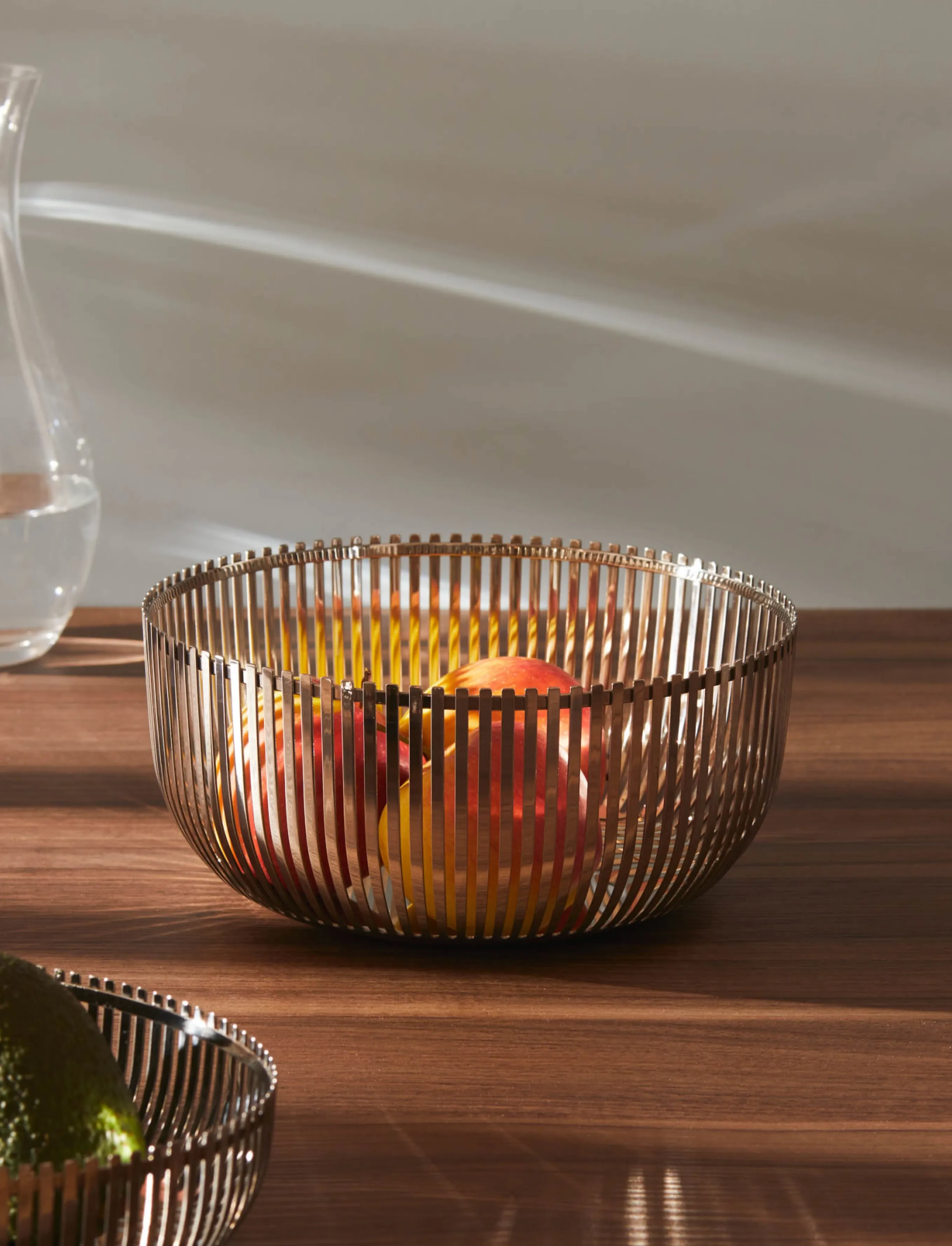 Alessi Fruit Bowl In 18/10 Stainless Steel, D24 cm, Bowls & Serving Dishes, Silber - Bowls, Homeware