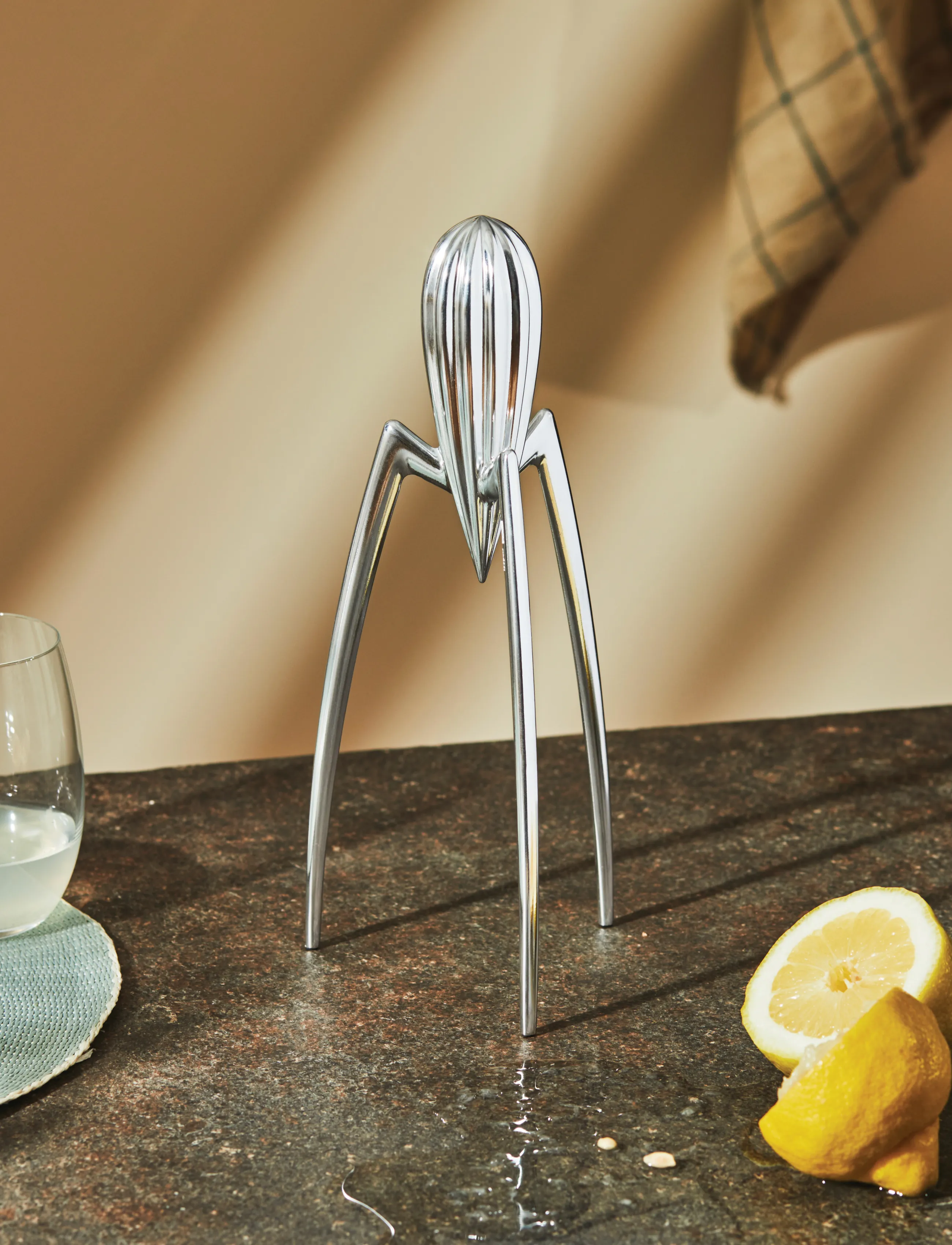 Alessi - Citrus basket in aluminum casting, mirror-polished - steel - 3