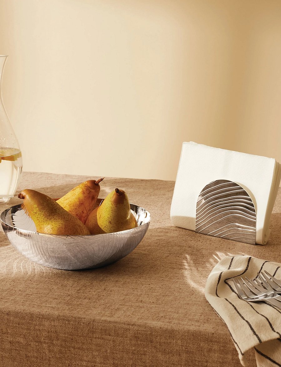 Alessi - Bowl in 18/10 stainless steel with relief decoration - puuviljakausid - steel - 0