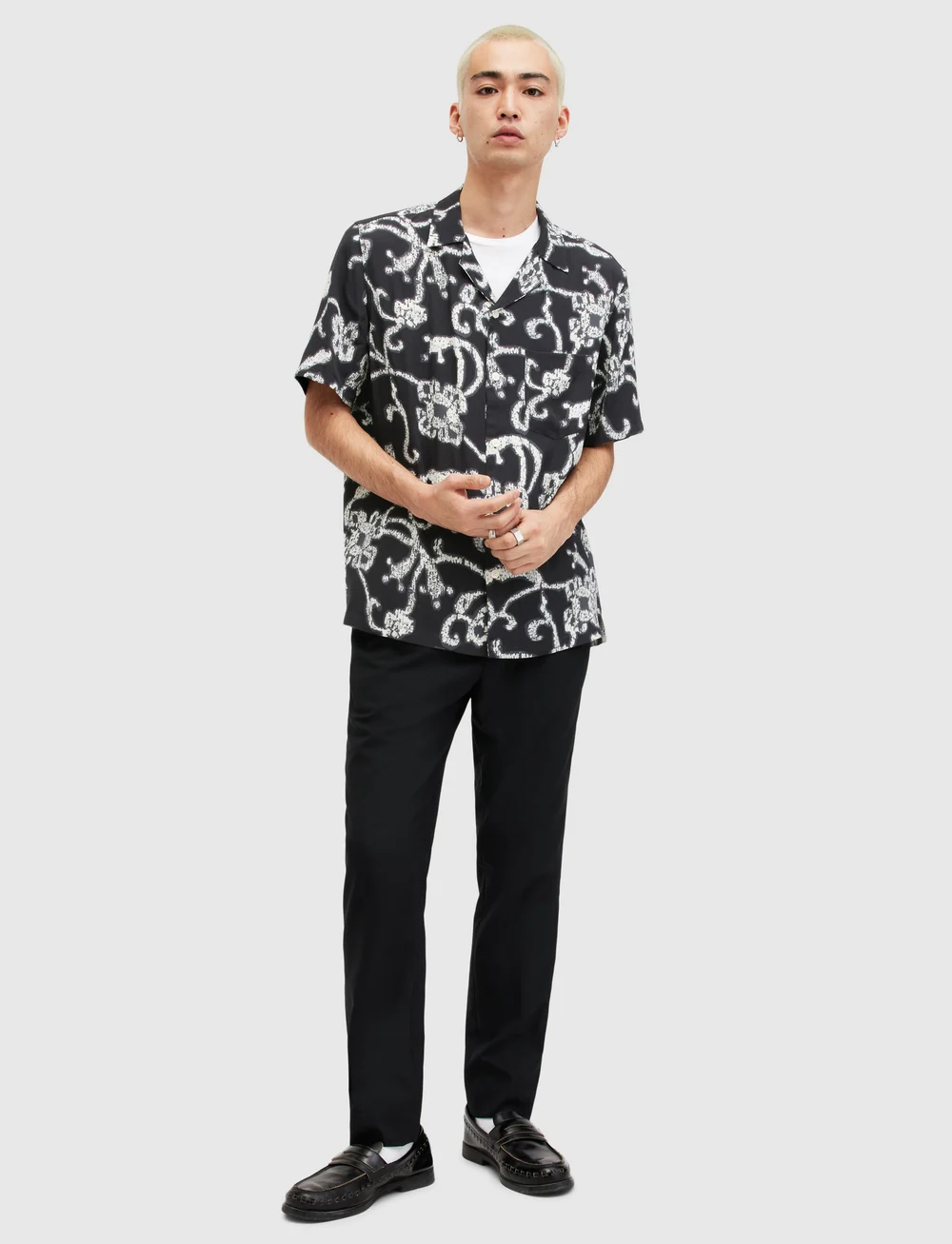 ★ALLSAINTS★ webs shirt MS555Z451 AllSaints Webs Ss Shirt (LSAMS555Z) - Short-Sleeved - Boozt.com