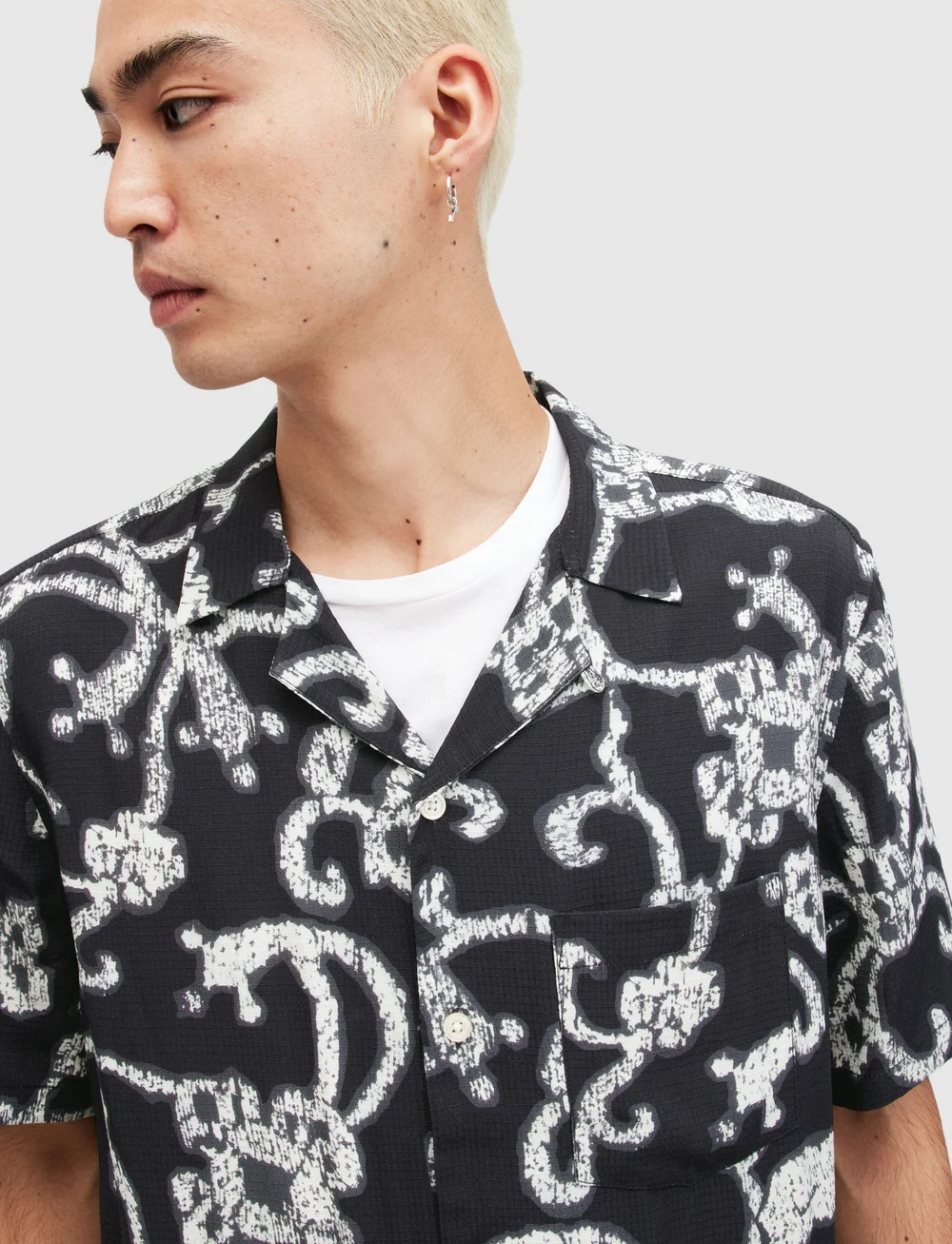 ★ALLSAINTS★ webs shirt MS555Z451 AllSaints Webs Ss Shirt (LSAMS555Z) - Kortärmade - Boozt.com