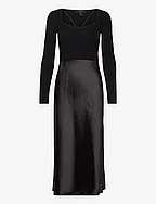 SASSI DRESS - BLACK