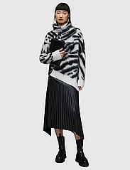 AllSaints - LOCK ZEBRA ROLL NECK - megztiniai su aukšta apykakle - chalk white/black - 7