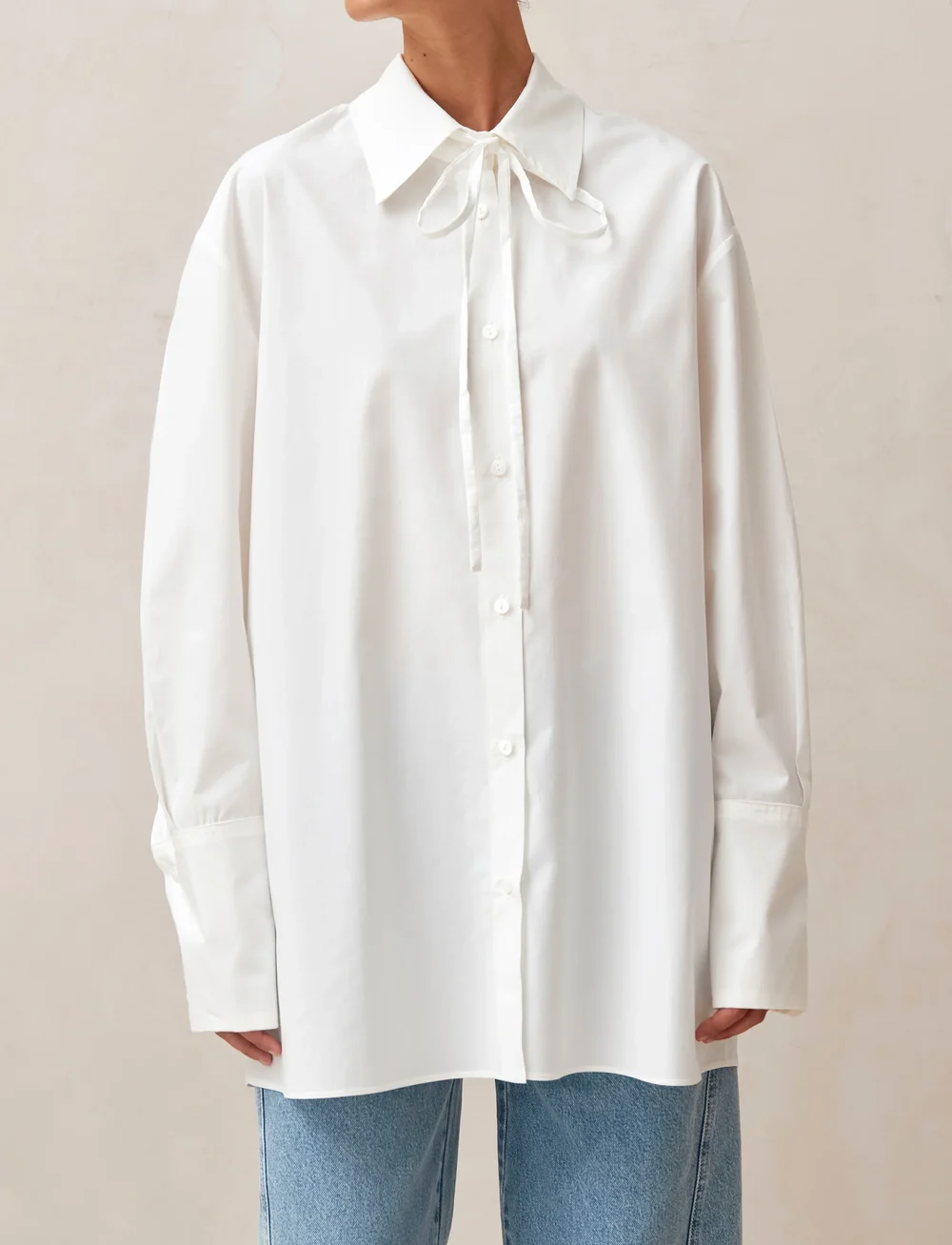 ALOHAS - Sempe White Shirt - pikkade varrukatega särgid - white - 0