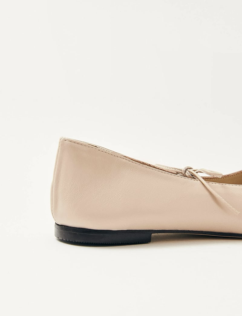 ALOHAS - Sway Burgundy Leather Ballet Flats - besondere anlässe - cream - 5