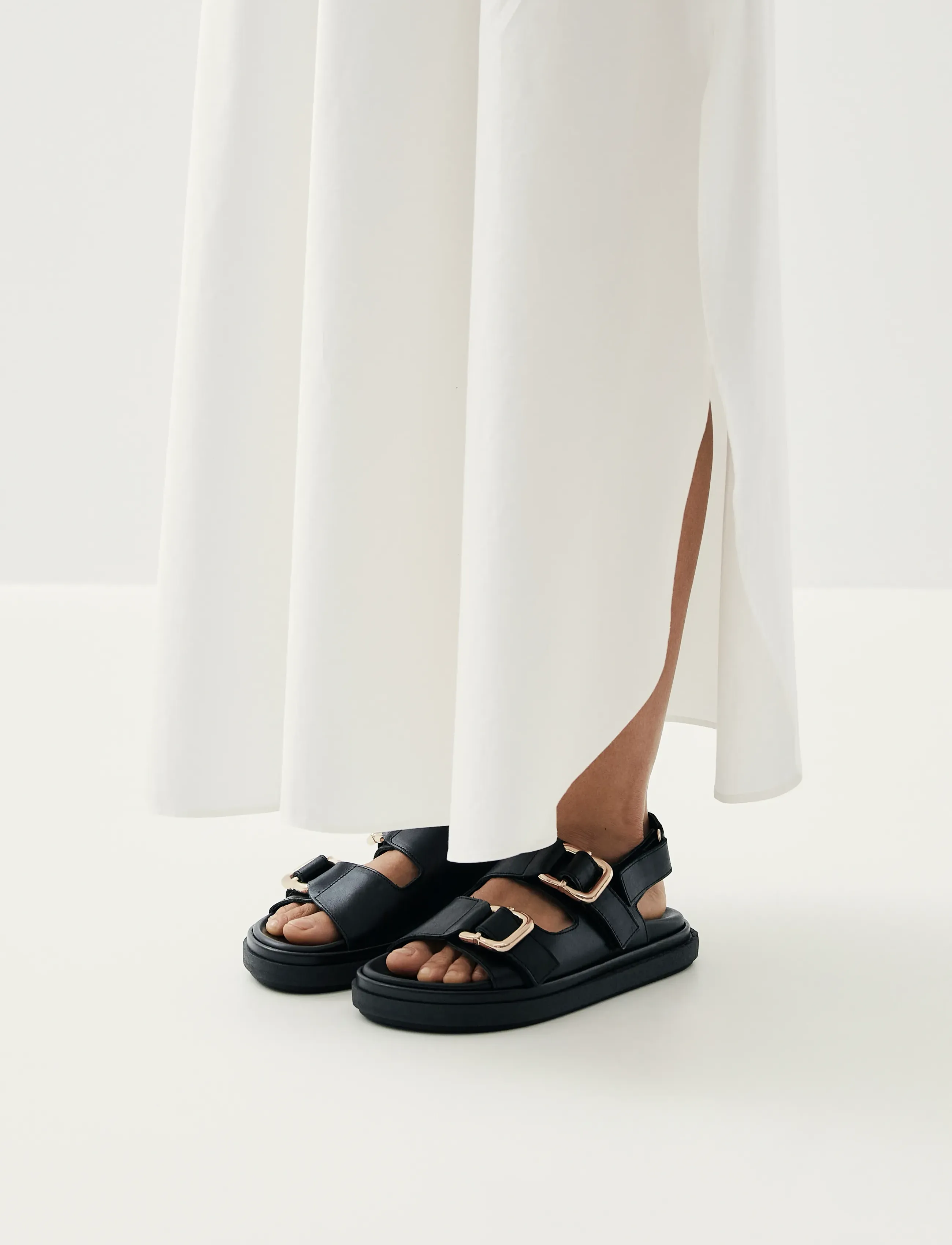 ALOHAS Harper Cream Leather Sandals, 36, Black, Sandaler > Flade, Dame