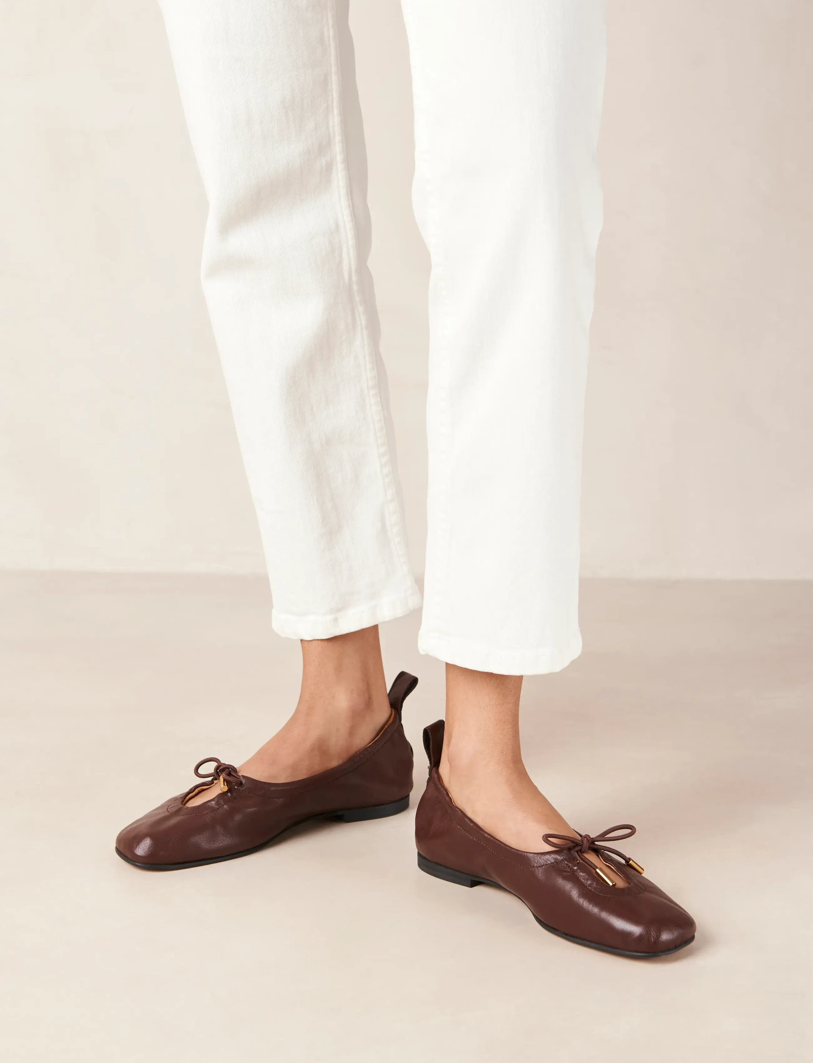 ALOHAS Rosalind Rot Leather Ballet Flats, Damen, Ballett Ballerinas, Braun, Gr.39