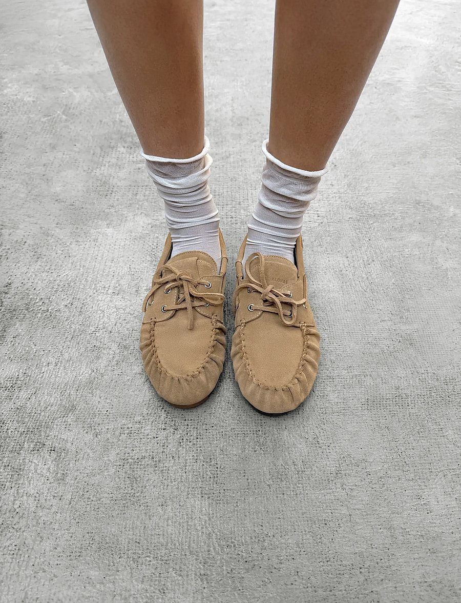 ALOHAS - Rowan Suede Leather Loafers - purjekingad - beige - 0