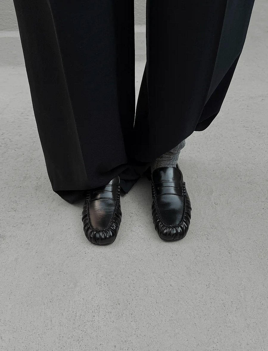 ALOHAS - Aven Black Leather Loafers - mode trends - black - 0