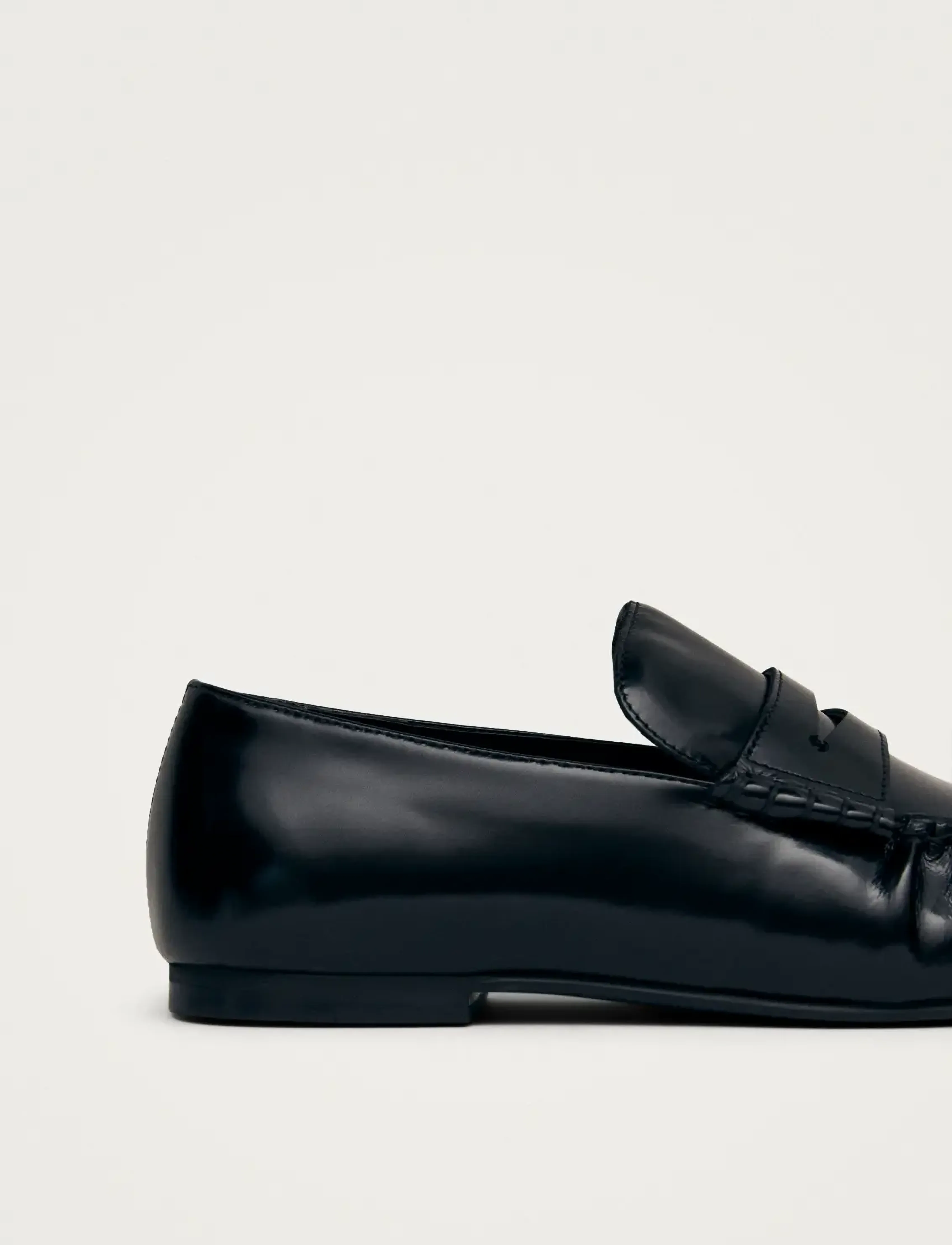 ALOHAS - Aven Black Leather Loafers - mode trends - black - 5