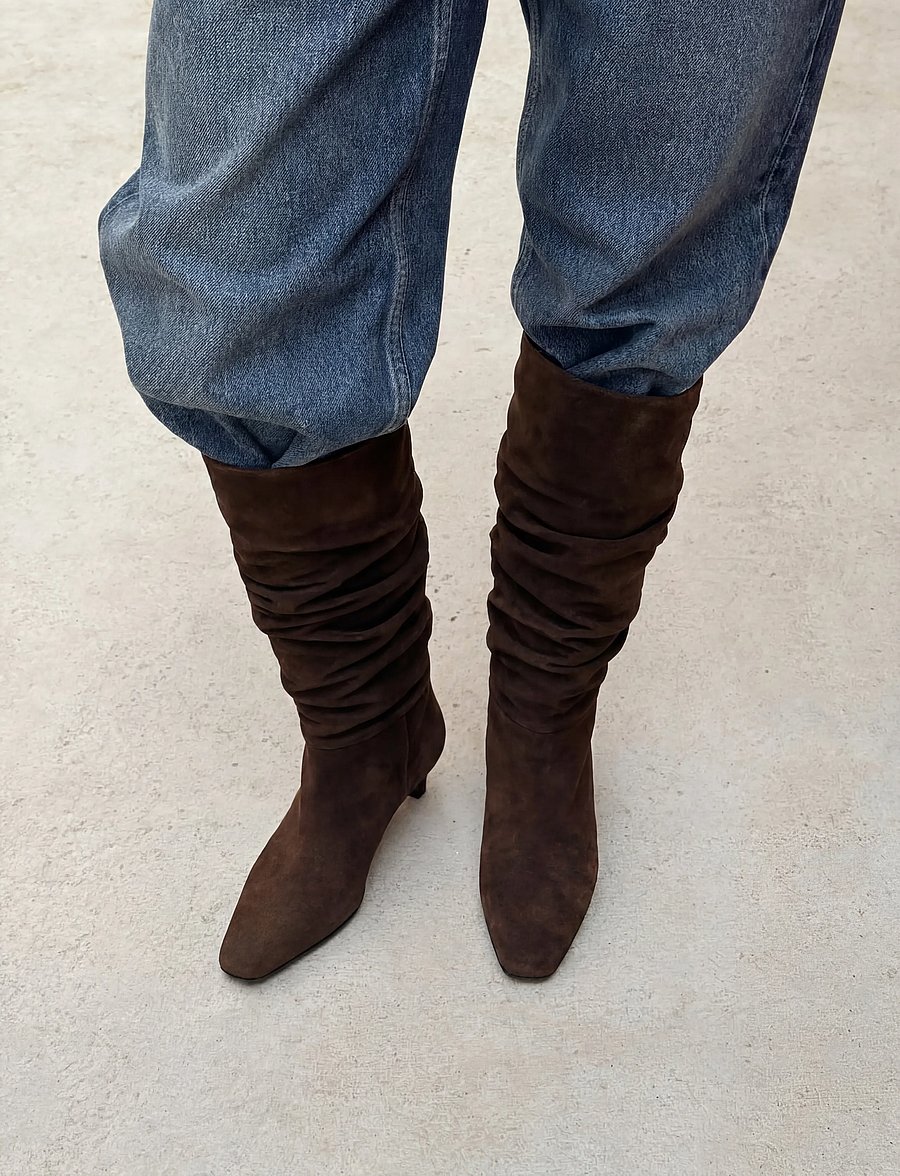 ALOHAS - Kalila Suede Brown Leather Boots - langskaftede støvler - chocolate brown - 0