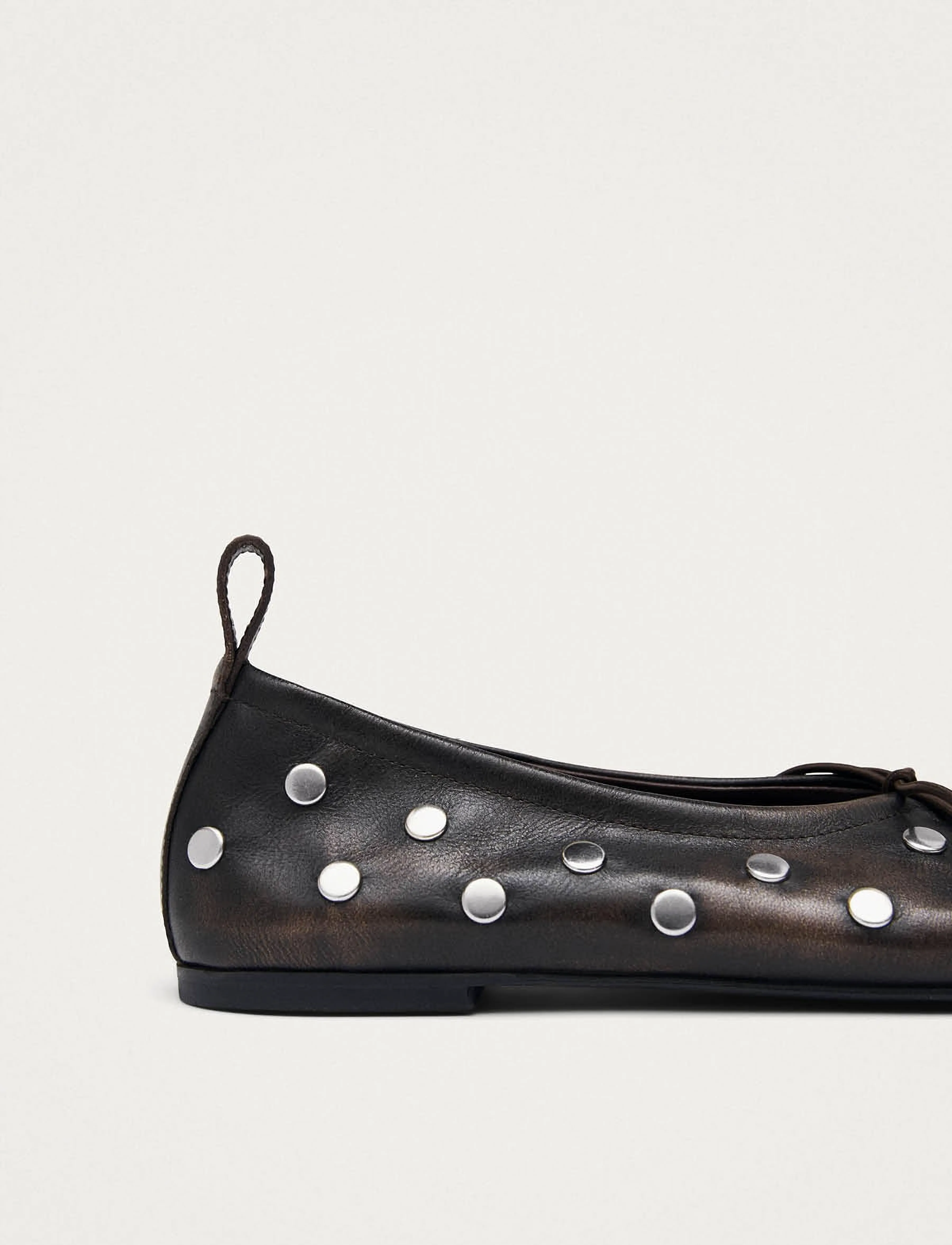 ALOHAS - Rosalind All Studs Vintage Effect Brown Leather Ballet Flats - brown - 5