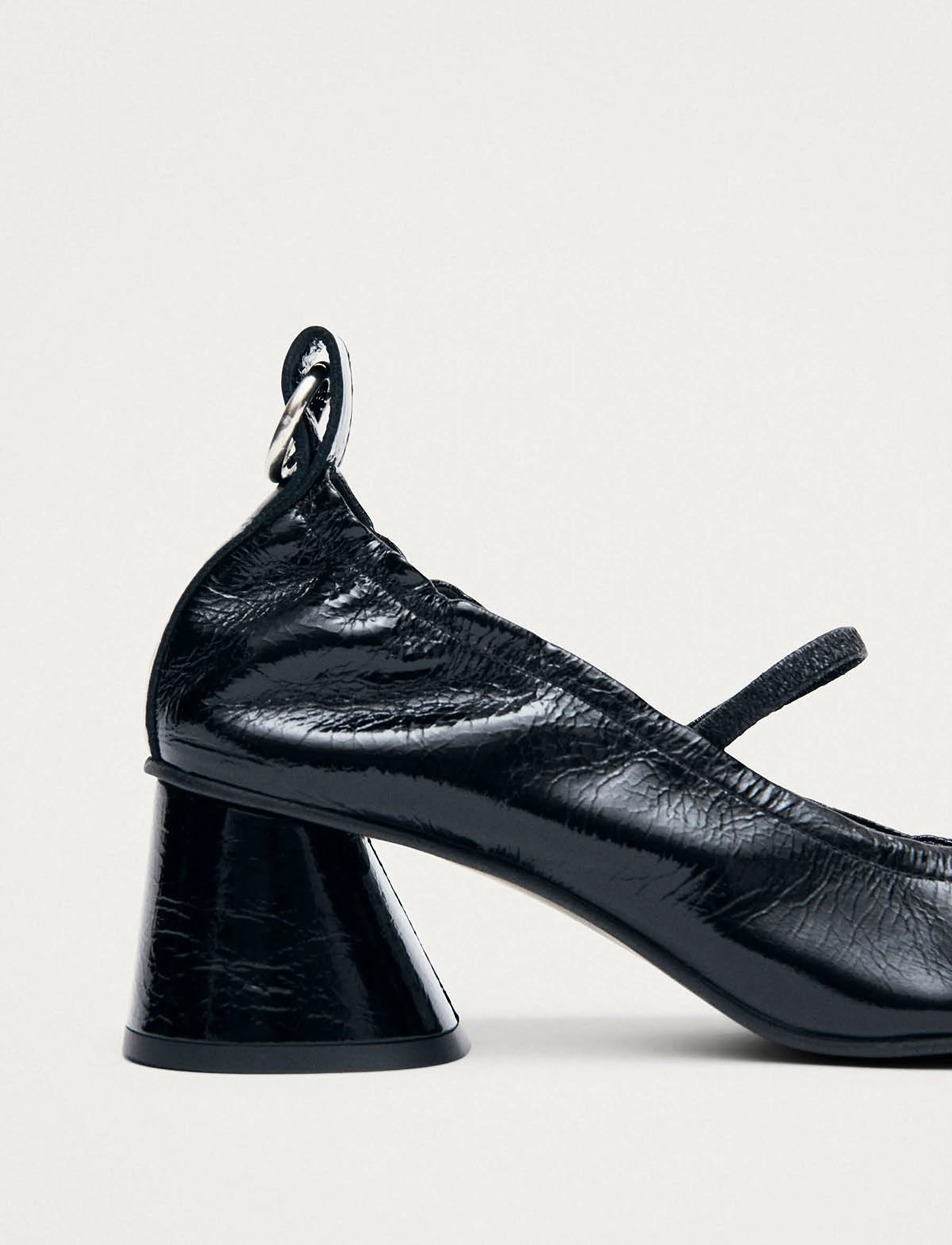 ALOHAS - Rhiane Patent Black Leather Pumps - black - 5