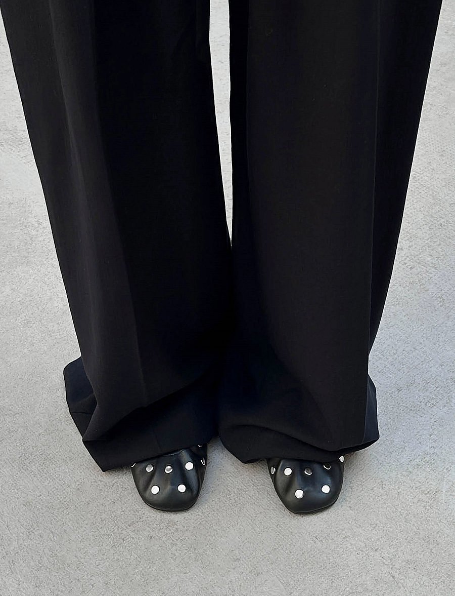 ALOHAS - Rosalind All Studs Leather Ballet Flats - erilised sündmused - black - 0