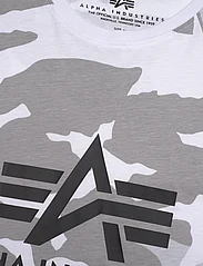 Alpha Industries - Basic T-Shirt Camo - alhaisimmat hinnat - white camo - 2