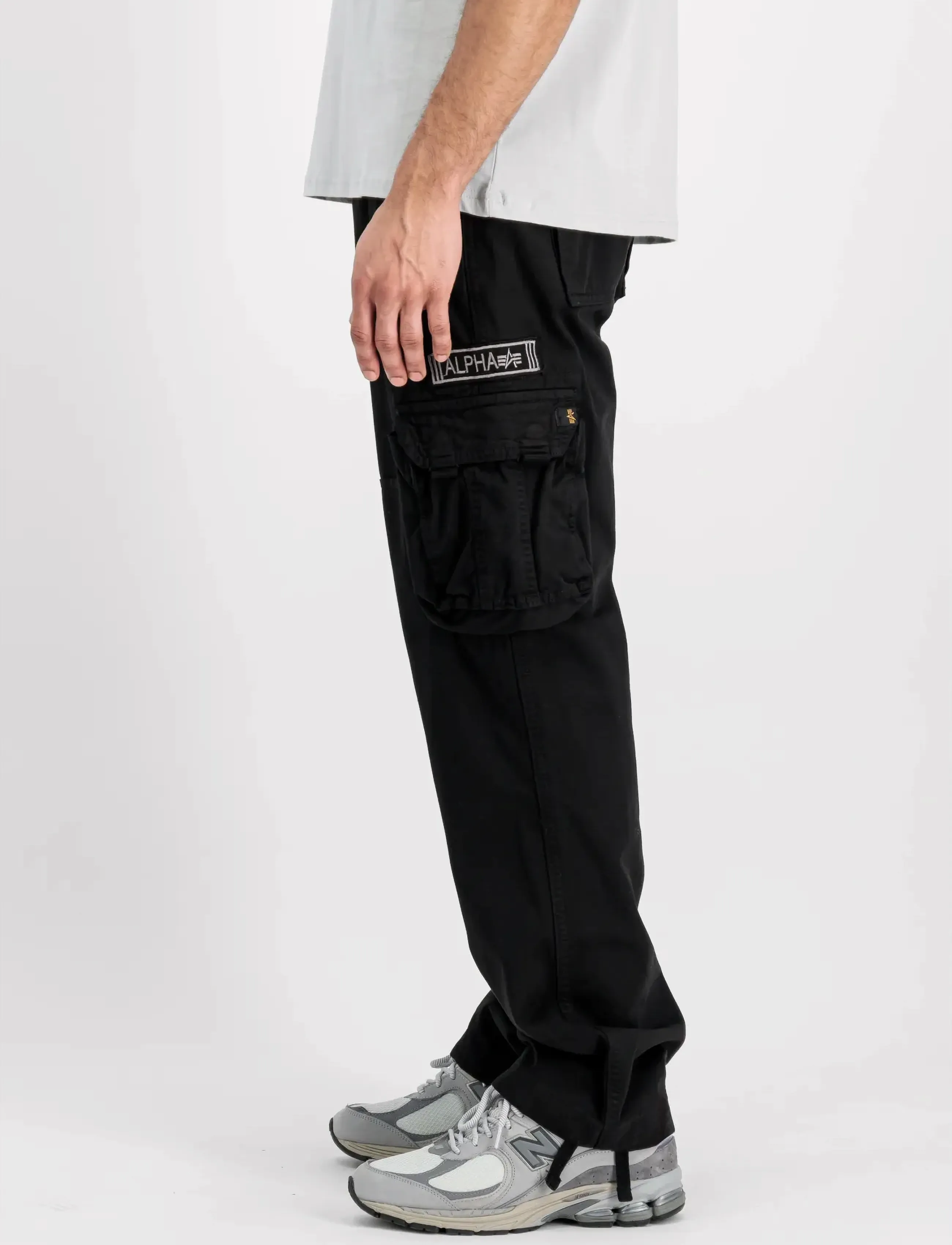 Alpha Industries - Jet Pant - cargohosen - black - 3