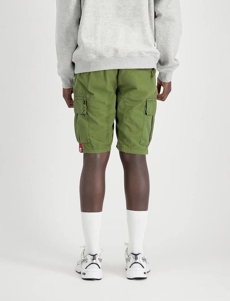 Alpha Industries - Ripstop Jogger Short - cargo shorts - olive - 3