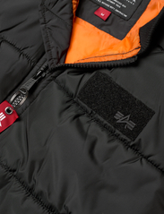 Alpha Industries - Puffer Vest LW - vests - black - 2