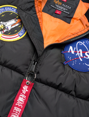 Alpha Industries - Puffer Vest NASA - vests - black - 2